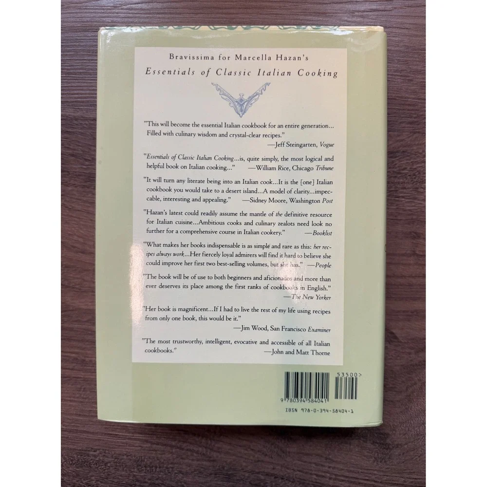 Essentials of Classic Italian Cooking Marcella Hazan Hardcover 9780394584041